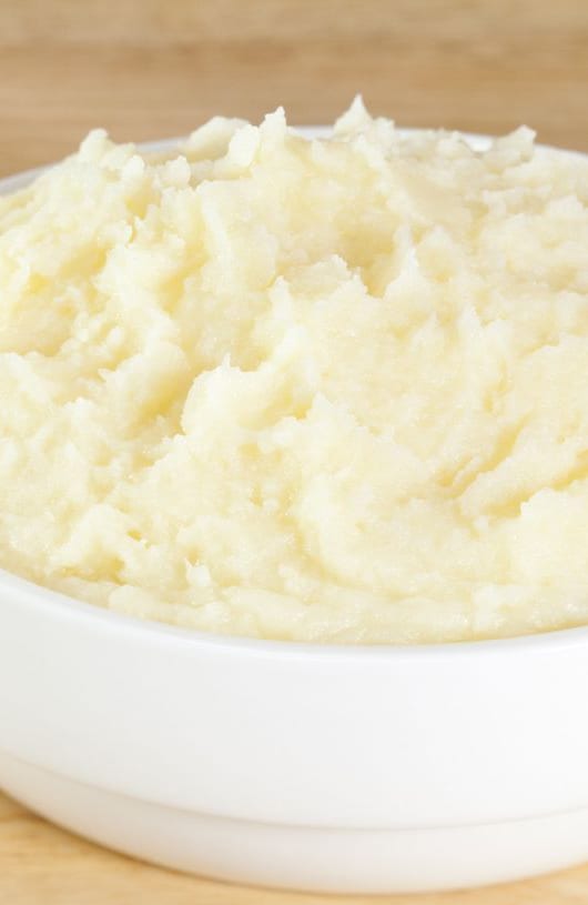 Mashed cauliflower in a dish