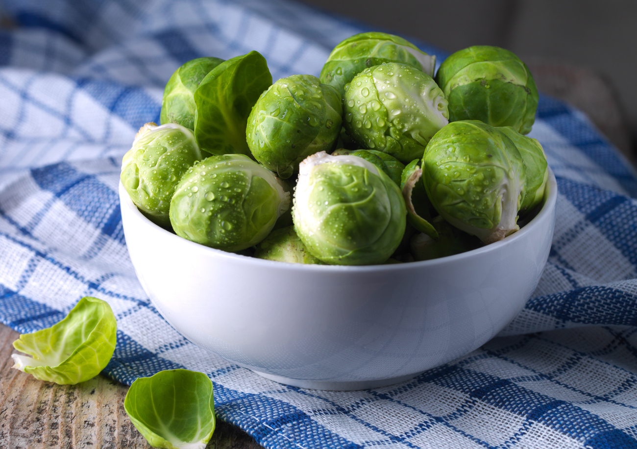 Brussels sprouts cabbage in a bowl.