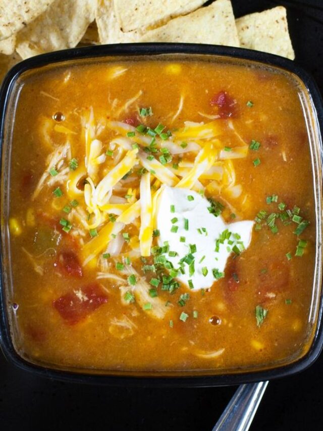 cropped-Skinny-Chicken-Enchilada-Slow-Cooker-Soup.jpg