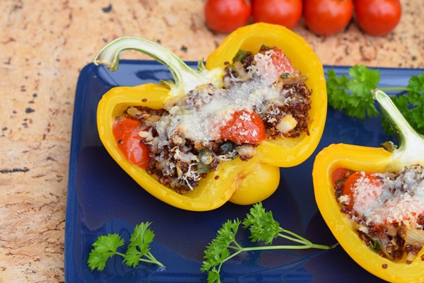 Weight Watchers Stuffed Peppers without Meat on a blue dish.