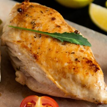 Closeup of Simple Roasted Chicken Breast (Weight Watchers).