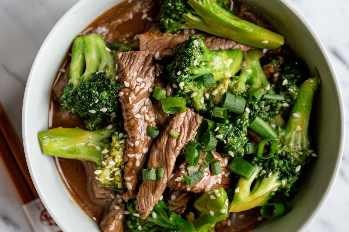 Closeup of Weight Watchers Spicy Beef and Broccoli in a white bowl.