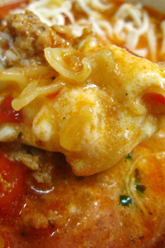 Cheesy Lasagna Soup